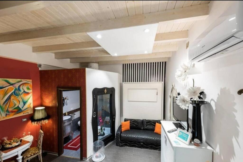 Apt 2 In The Historic Center Bari Dış mekan fotoğraf